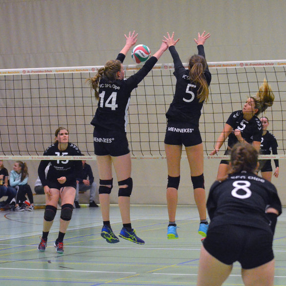 Volleyball Oberliga 1 Frauen: VC SFG Olpe - VTV Freier Grund (Foto: Volkher Pullmann) 